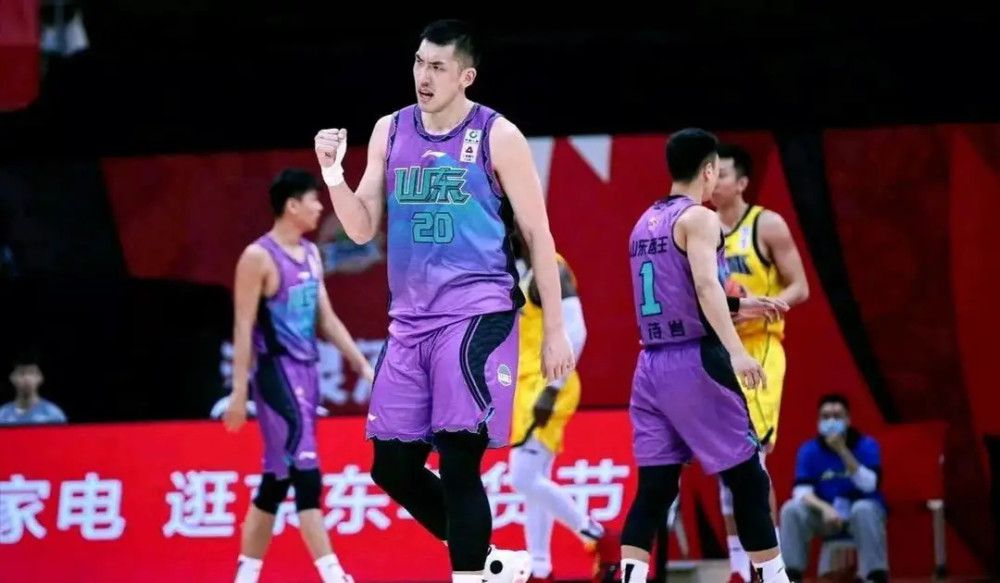 战报莫兰特复出34+8送压哨绝杀!灰熊24分神逆转鹈鹕NBA新赛季常规赛继续进行，孟菲斯灰熊队（7胜19负）翻盘终止连败。